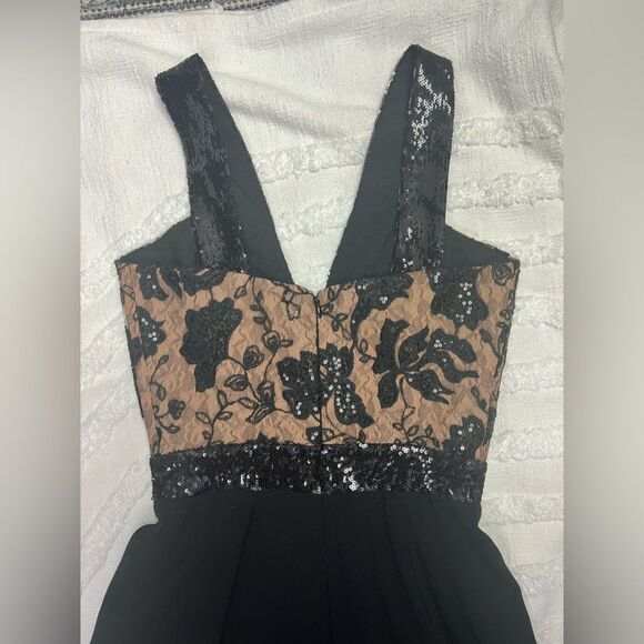 Dress the Population Elias jumpsuit Xxs/ Xs - Picture 8 of 9